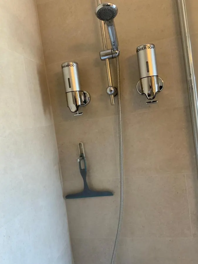 Cannes Marina Residence Le Surcouf - Studio De 28M2 Au 10Eme Etage Avec Piscine, Terrasse, Parking, Vue Montagne Et Port : Mandelieu-La Napoule Francie